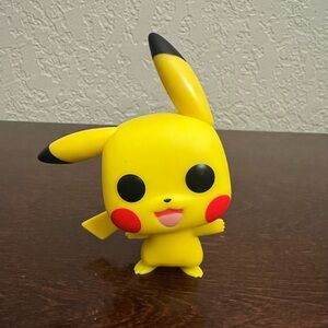 Funko Pop! Vinyl: Pokémon - Pikachu 2022 #DRM231026 No Box